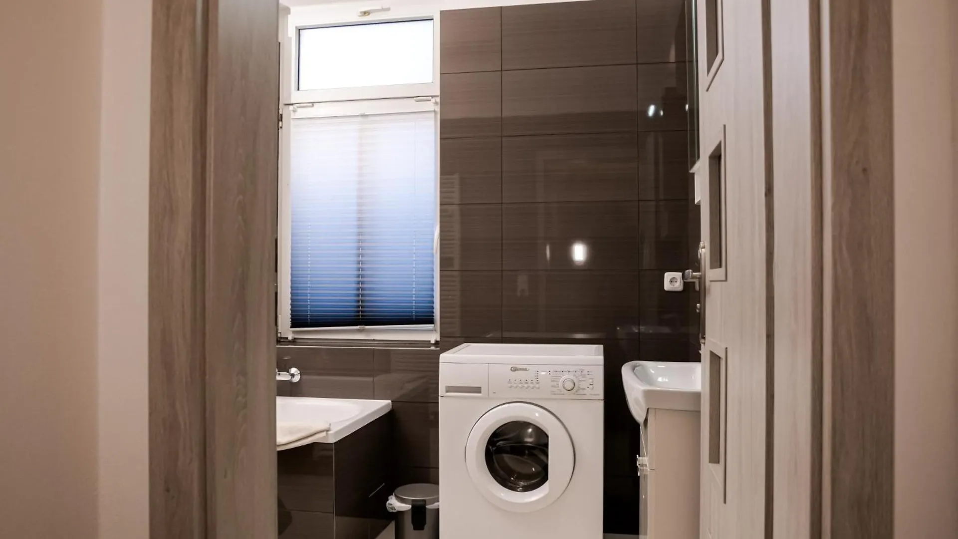 Apartmenthaus Sternstrasse Dresden 0*,  Germany
