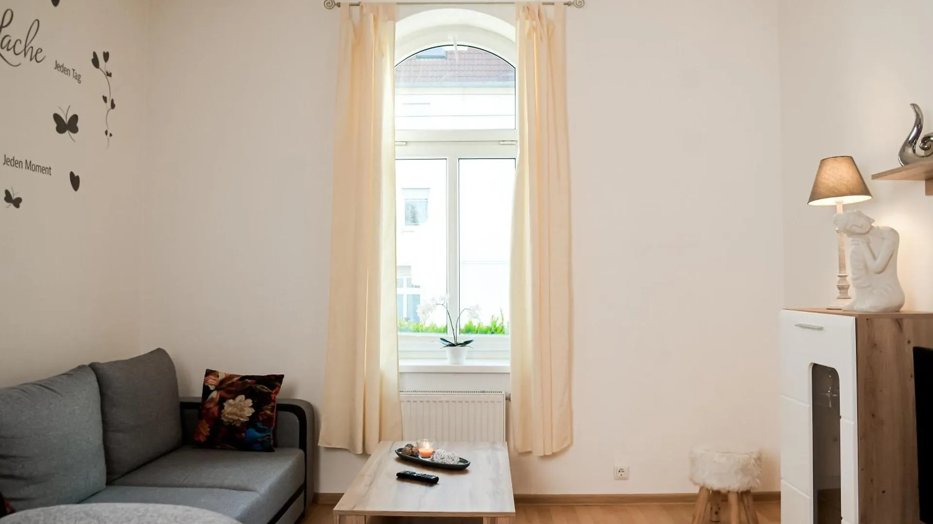 Apartment Apartmenthaus Sternstrasse Dresden